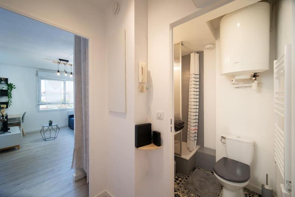 Fully Equipped Apartment St Charles Train Station Marseilles Exterior foto